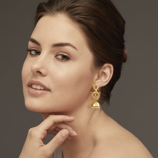 Ruby And White Pearl Earring In Yellow Gold (20.22 Gram)